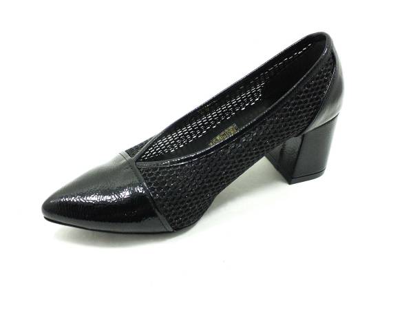 Beety Yazlık Topuklu Kadın Ayakkabısı Siyah-Kırışık 90 68.08