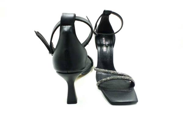 Çarıkçım Tek Bantlı 8 cm Topuklu Ayakkabı Siyah 19 Z50 Çarıkçım Tek Bantlı 8 cm Topuklu Ayakkabı Siyah 19 Z50