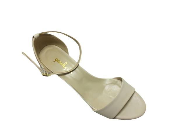 Çarıkçım Tokalı Bayan Ayakkabı Ten-Cilt 61 08-10