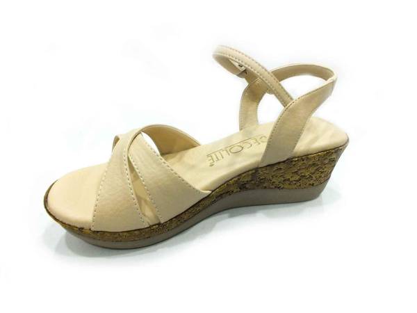 Çarıkçım Tokalı Kadın Sandaleti Bej 133 A-03