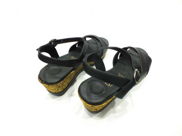 Çarıkçım Tokalı Kadın Sandaleti Siyah 133 A-03