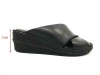 Marine Shoes Hakiki Deri Kadın Terlik Siyah 86 043 - Thumbnail