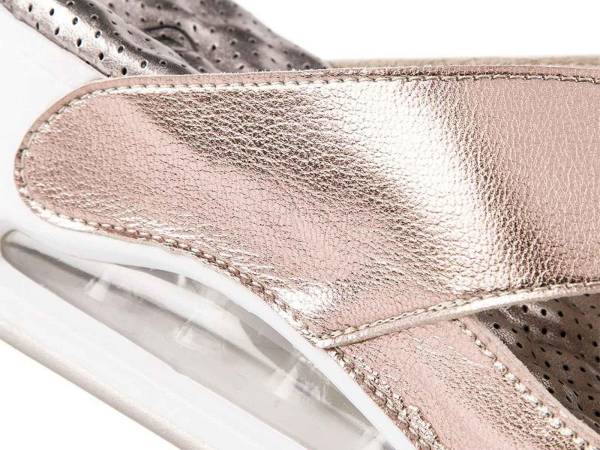 Muya Anatomik Air Max Tabanlı Kadın Terlik Platin 40 PENELOPE Muya Anatomik Air Max Tabanlı Kadın Terlik Platin 40 PENELOPE