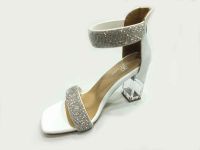 Sweet Girl Şeffaf Topuklu Taşlı Kadın Ayakkabısı Beyaz 19 G2028 - Thumbnail