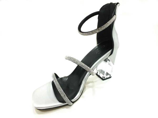 Sweet Girl Şeffaf Topuklu Taşlı Kadın Ayakkabısı Gümüş 19 G2022